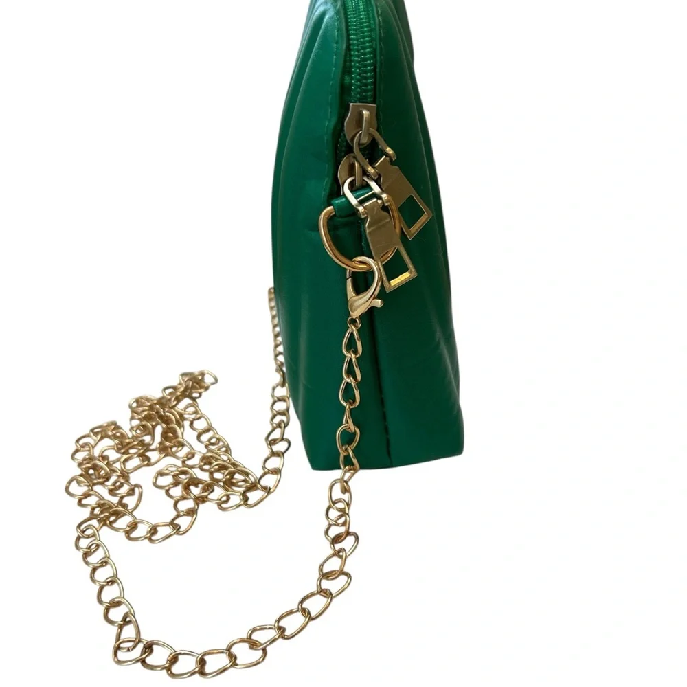 Emerald Green Quilted Crossbody Bag Gold Chain Small Chic Shoulder Purse
